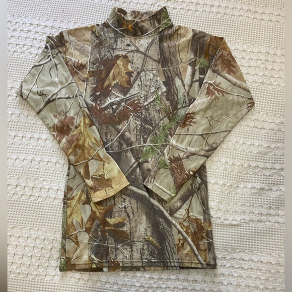 Camo Underarmor Undershirt Baselayer - Picture 2 of 9